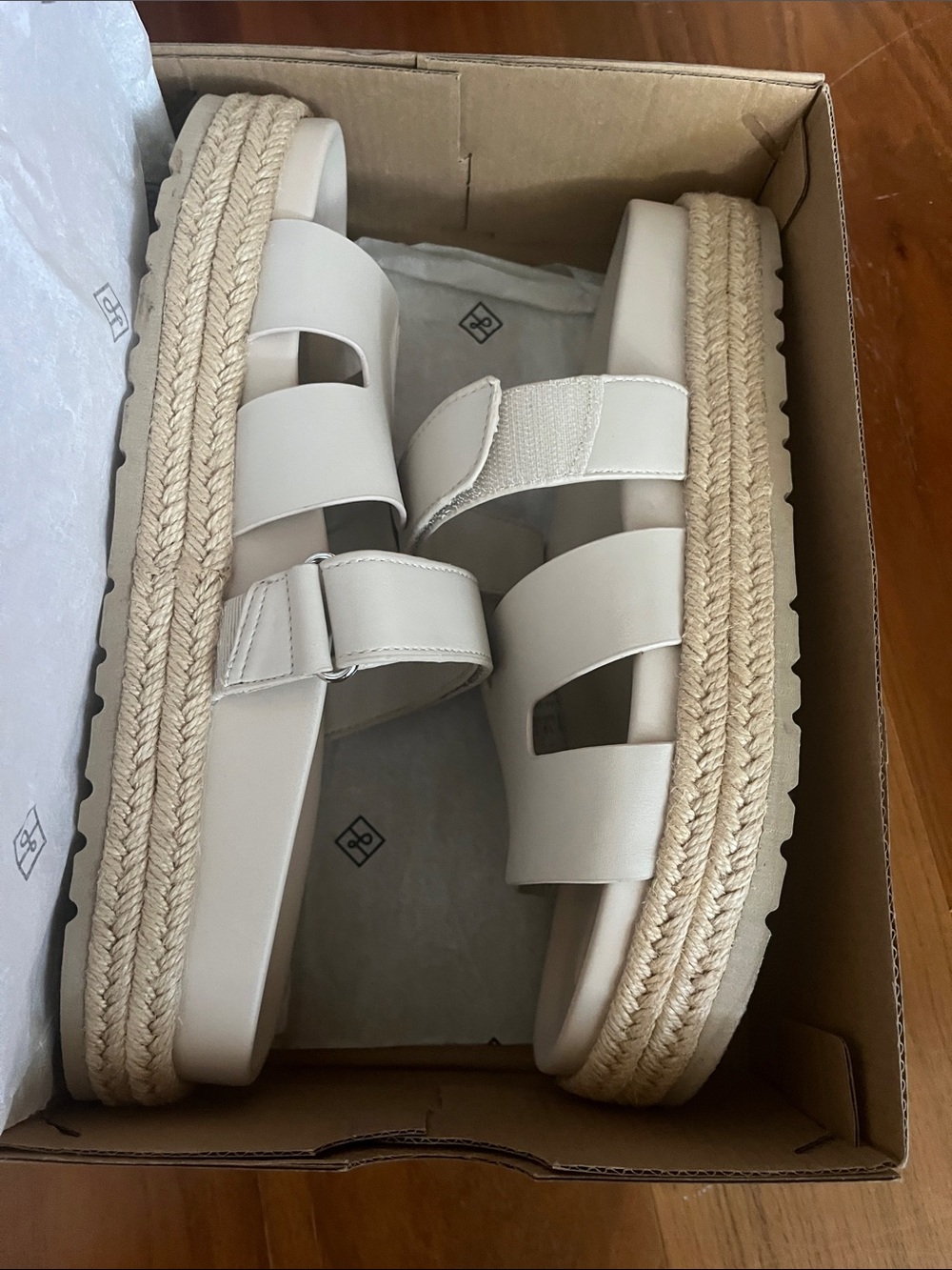 Women’s Cream Espadrille Platform Sandals (size 10)